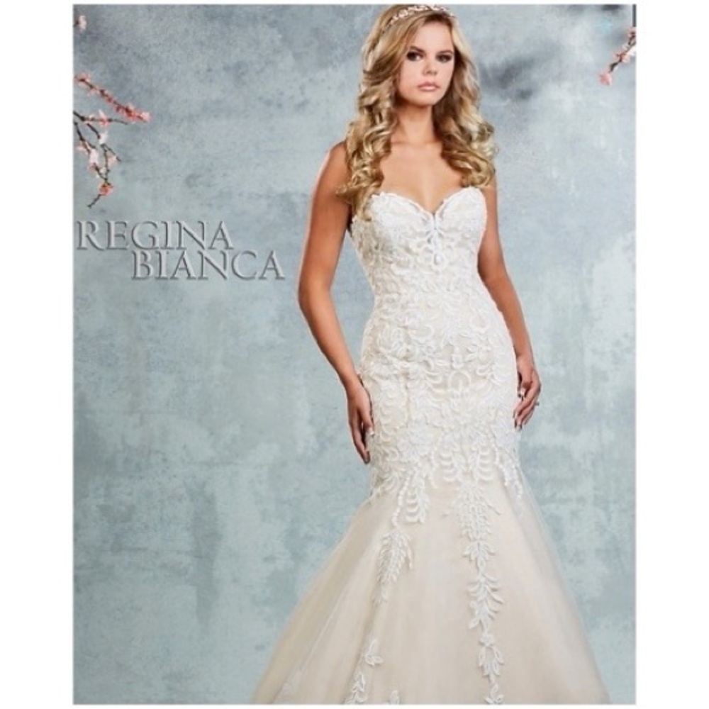Size 10 Regina Bianca Wedding Dress
